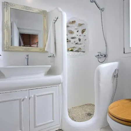 וילה Panormos Beach Escape Dreamy Coastal Retreat *